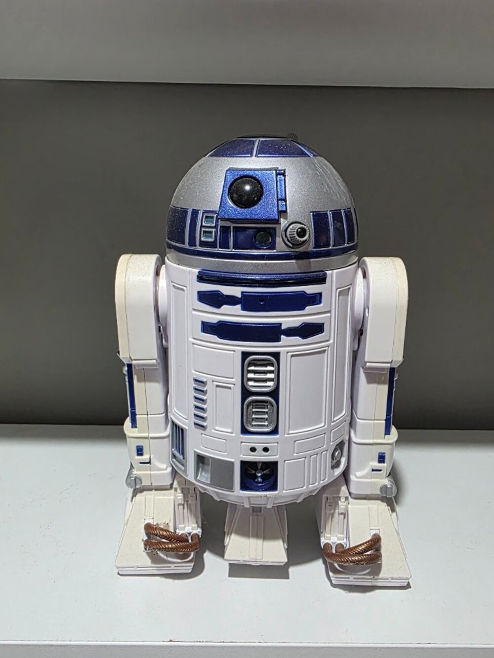 Hasbro Star Wars Smart R2-D2 Interactive Droid 7493 2016 Untested